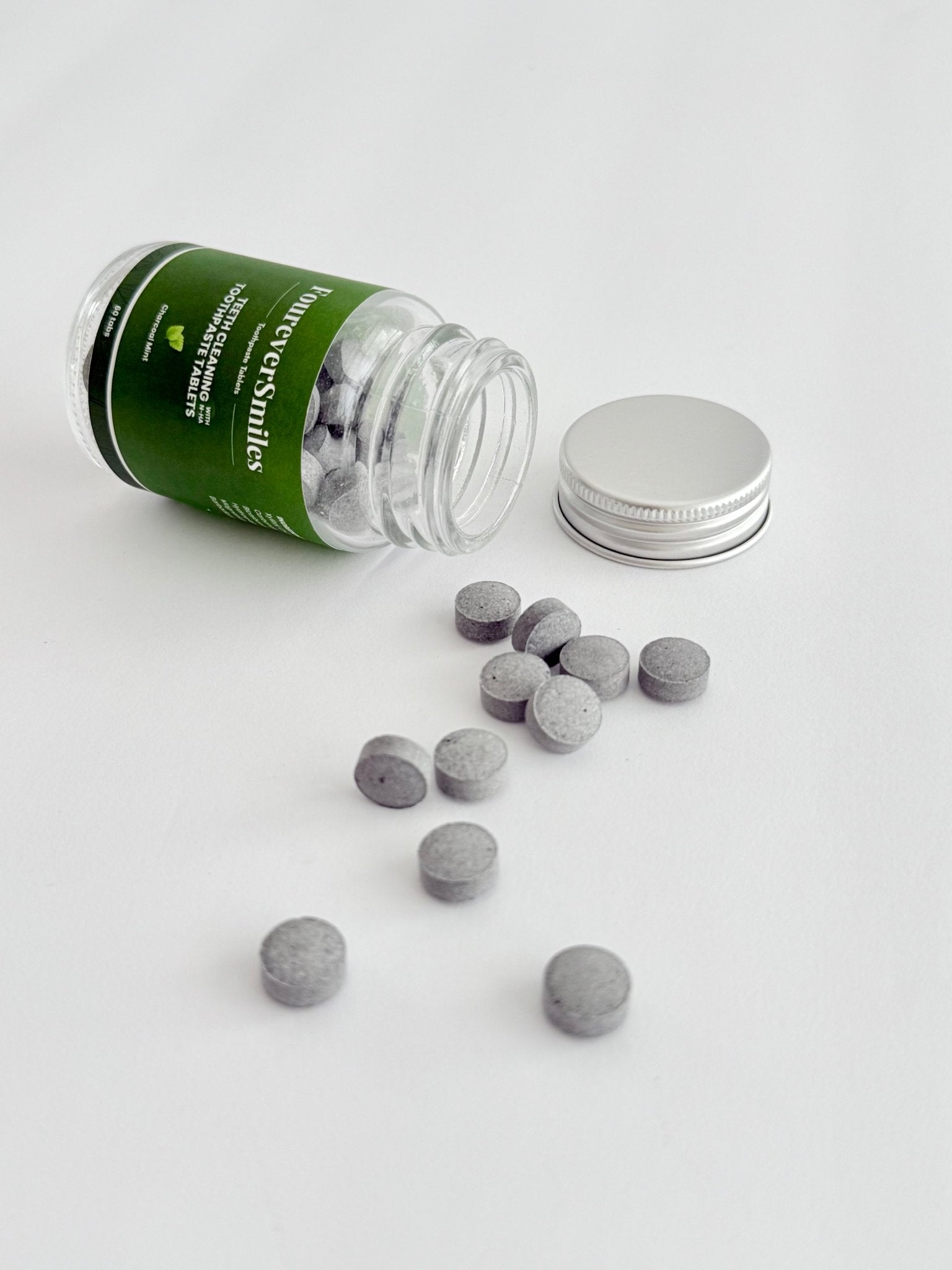 Charcoal Mint Toothpaste Tablets - FoureverSmiles